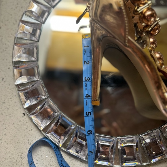 Beautiful Cape Robbin heels Size 10 - Picture 5 of 5